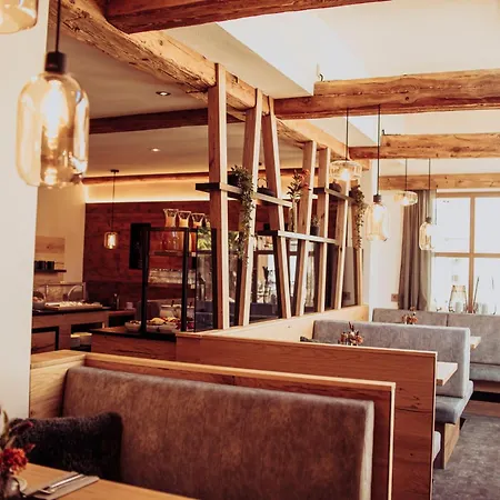 Hotell Sommer 3*